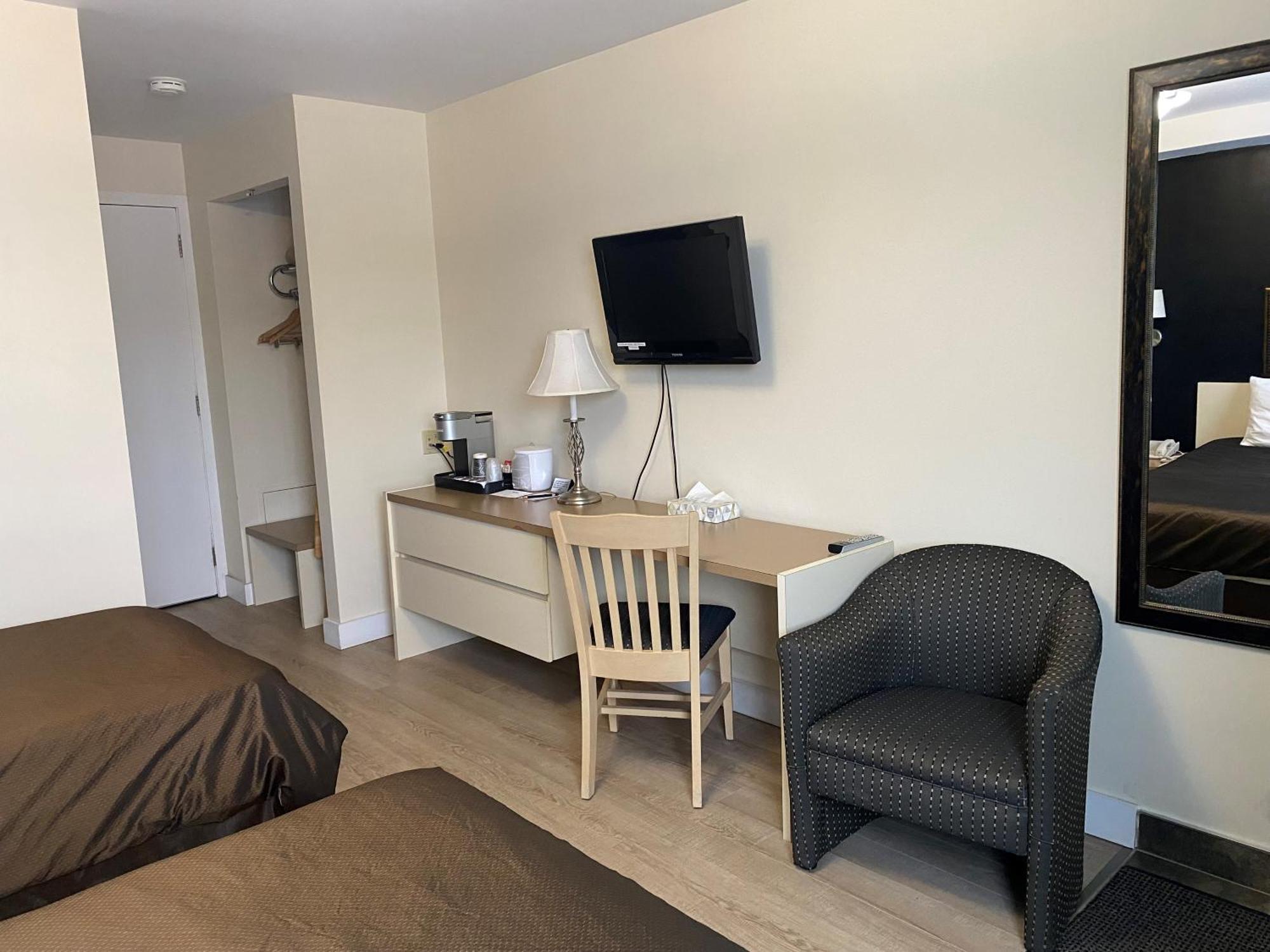 Hotel Centre-Ville Montmagny Eksteriør billede