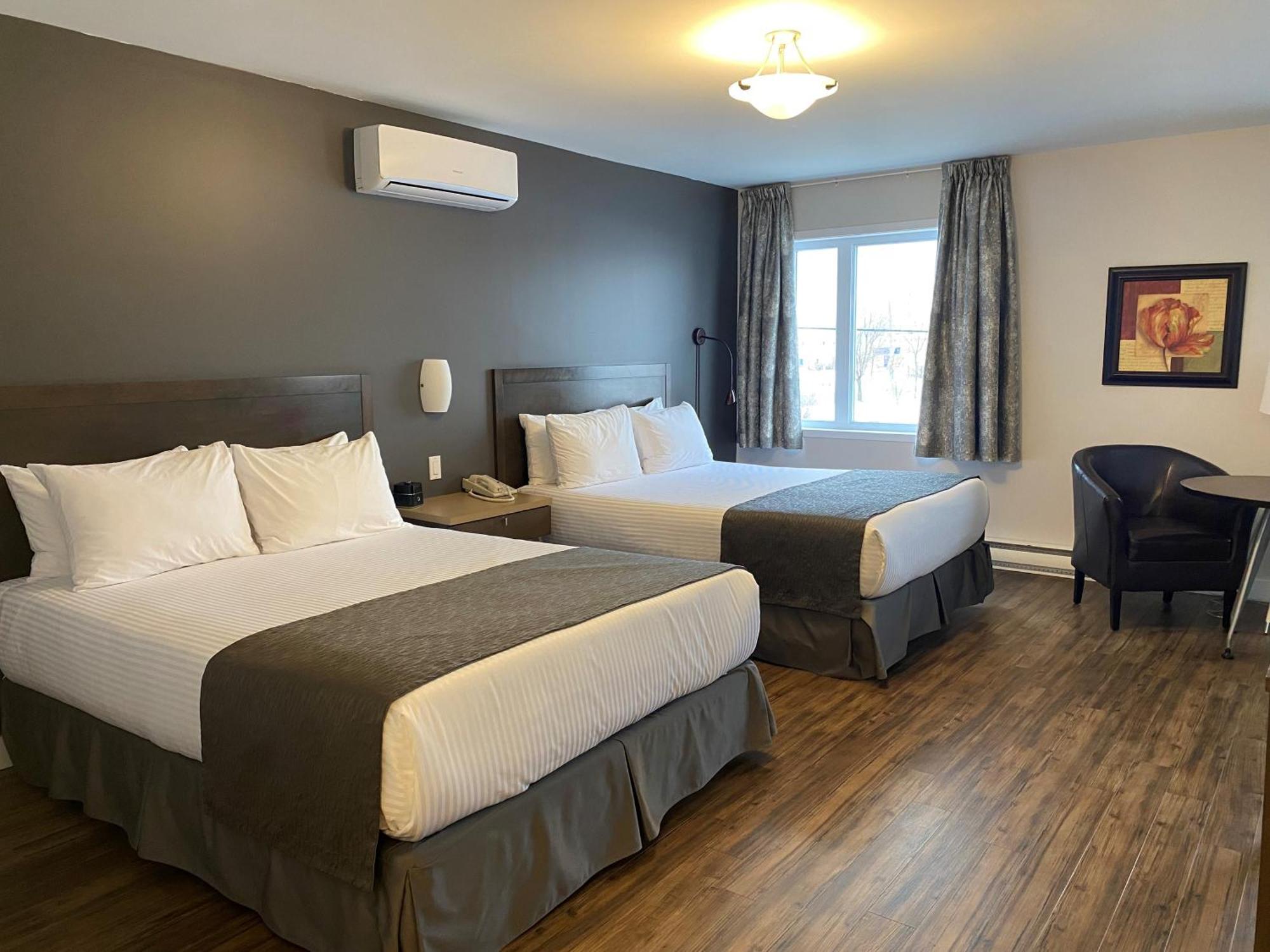 Hotel Centre-Ville Montmagny Eksteriør billede