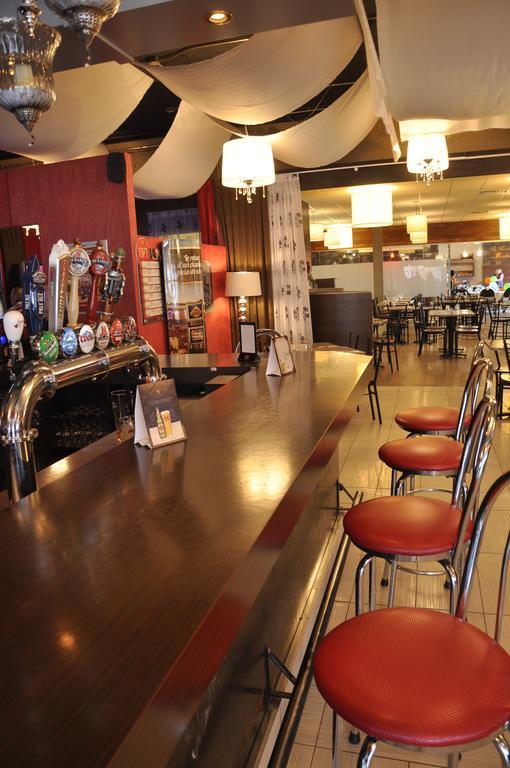 Hotel Centre-Ville Montmagny Eksteriør billede