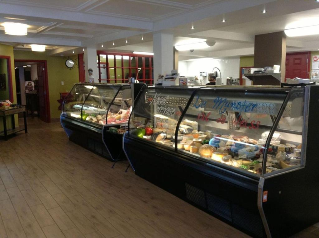 Hotel Centre-Ville Montmagny Eksteriør billede